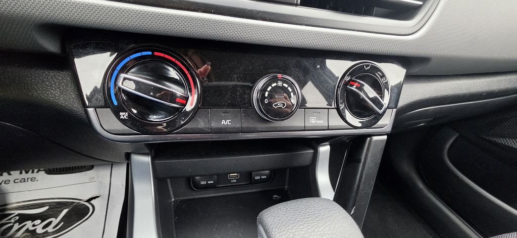 Used 2026 Black Kia LX image 21