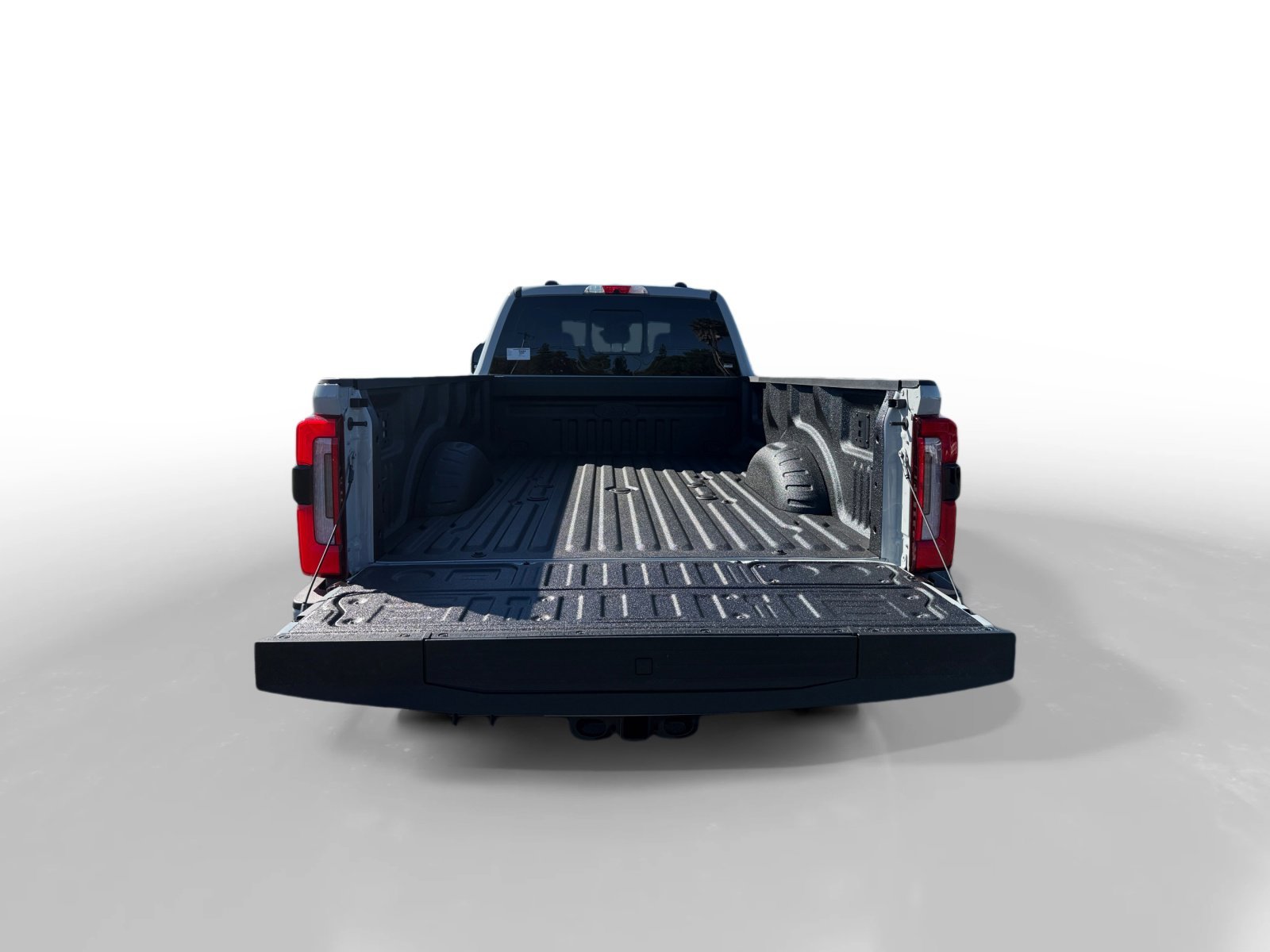 New 2026 Avalanche Ford F-350® Platinum® image 17