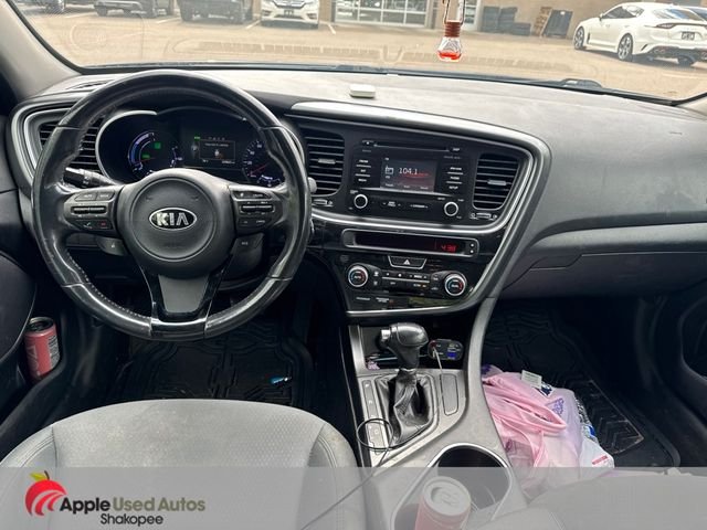 Used 2015 Black Kia Base image 8