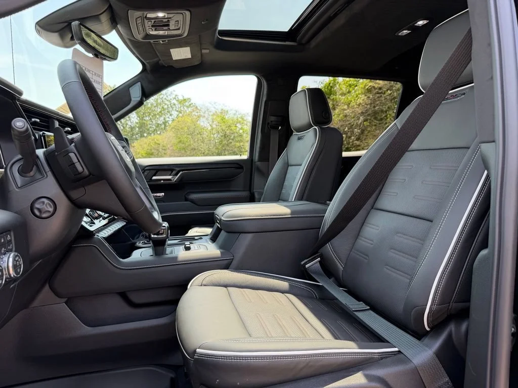 New 2026 Onyx Black GMC AT4X image 17