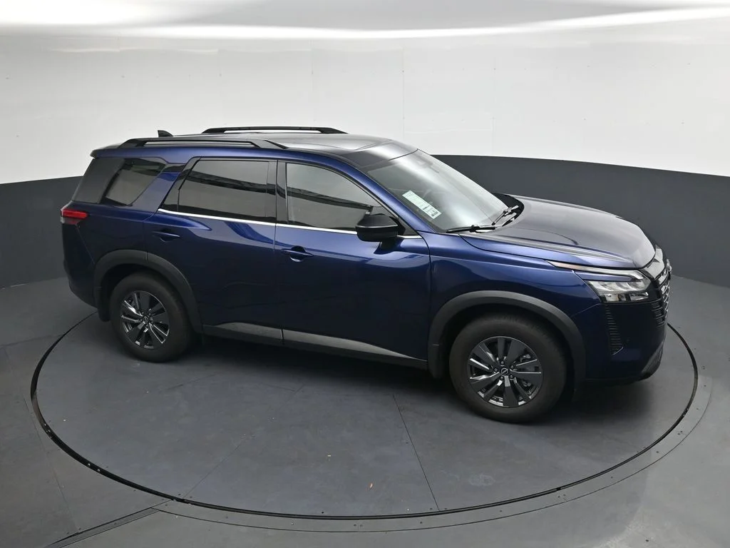 Used 2026 Blue Nissan SV image 30