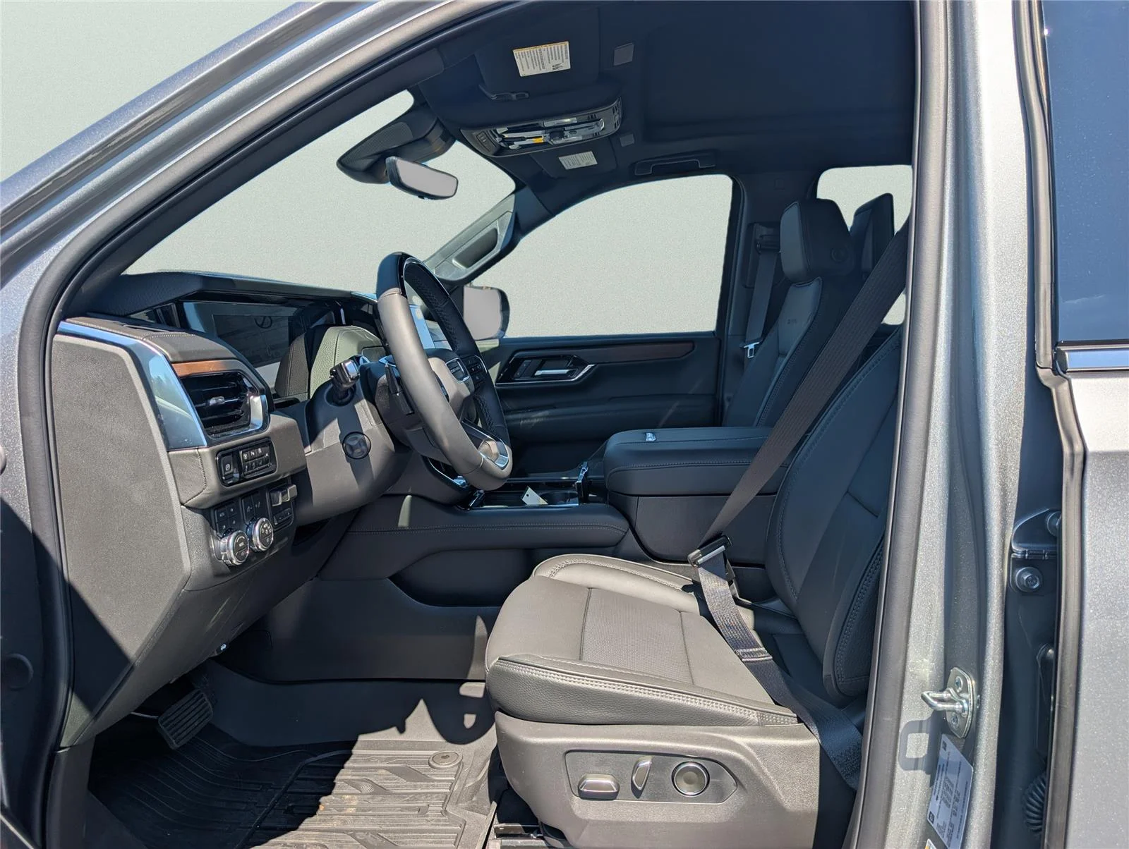 New 2026 Sterling Metallic GMC Denali image 31