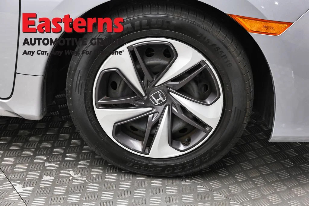 Used 2020 Silver Honda LX image 29