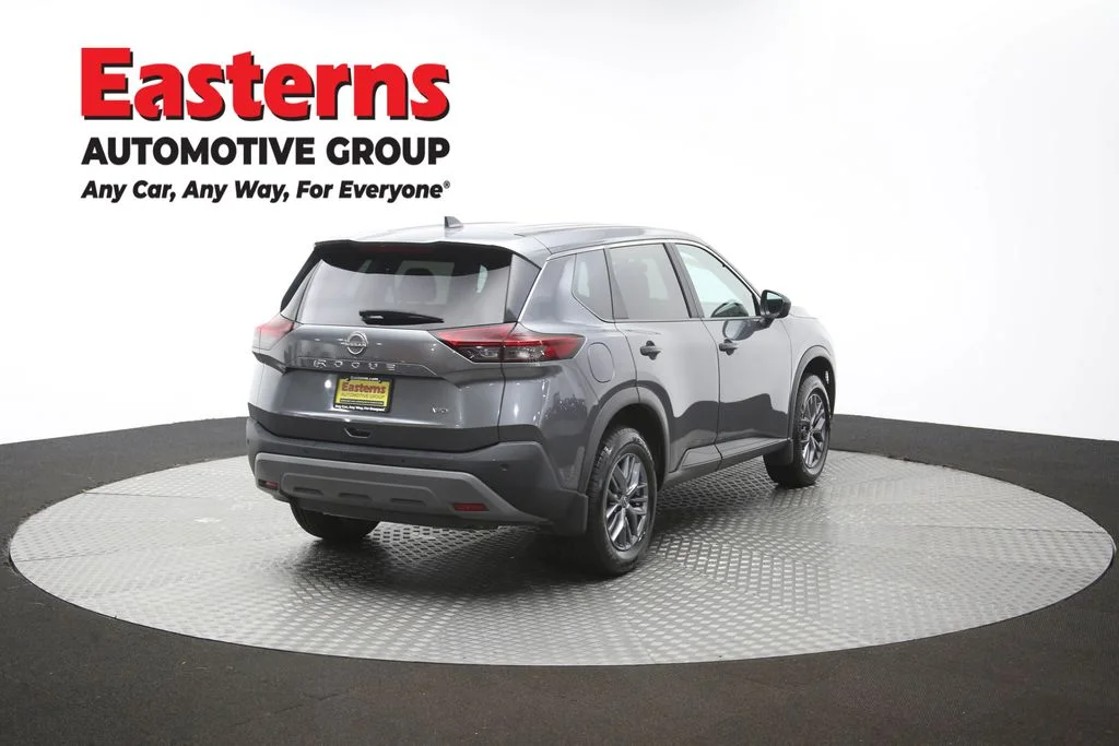 Used 2023 Gray Nissan S image 42