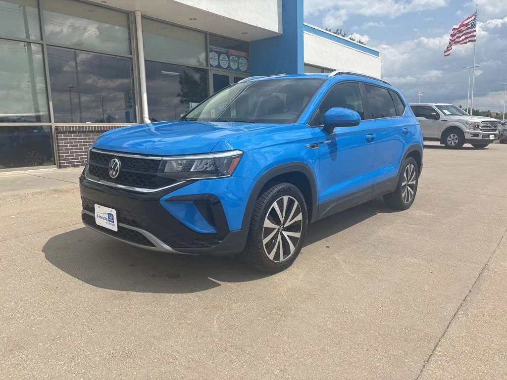 2022 Volkswagen Taos 1.5T SE 4Motion's photo