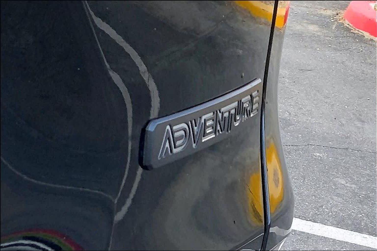 2024 Toyota RAV4 Adventure - Photo 9