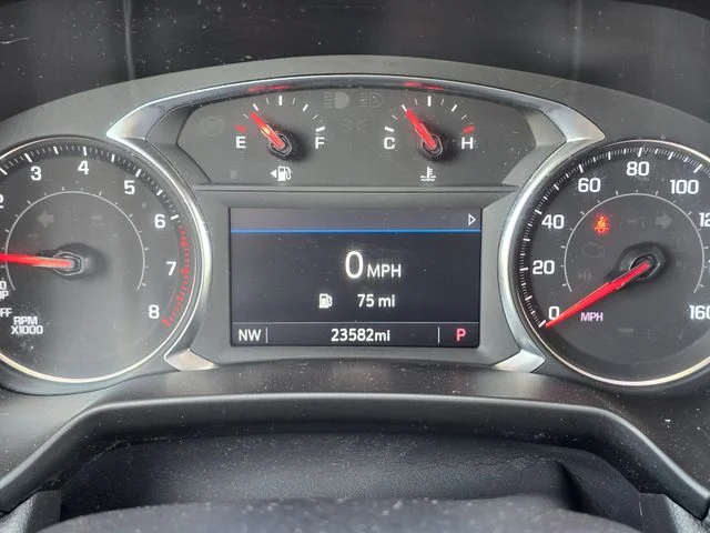 Used 2024 White Chevrolet LT image 24