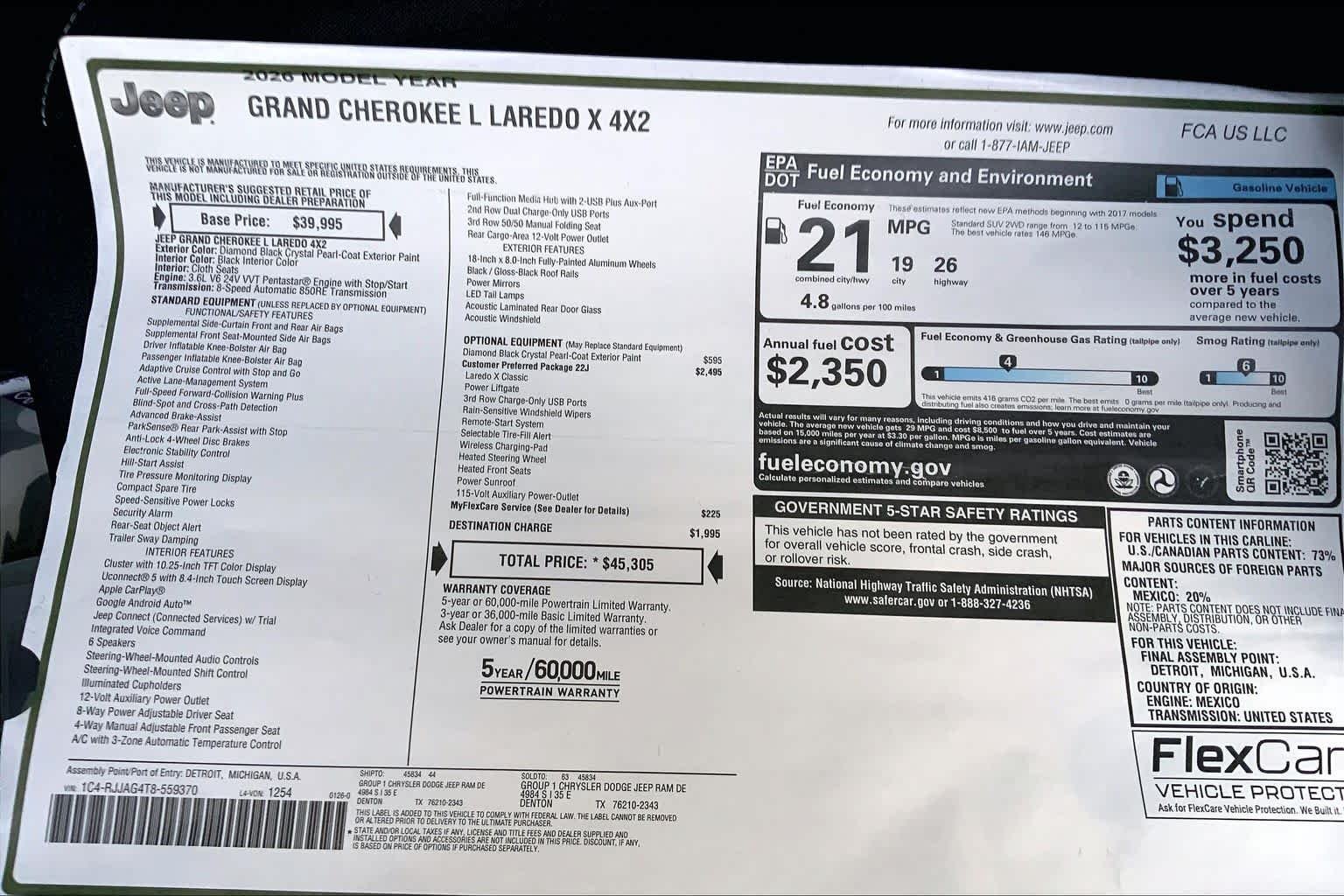 New 2026 Diamond Black Crystal Pearl-Coat Exterior Paint Jeep Laredo X image 20