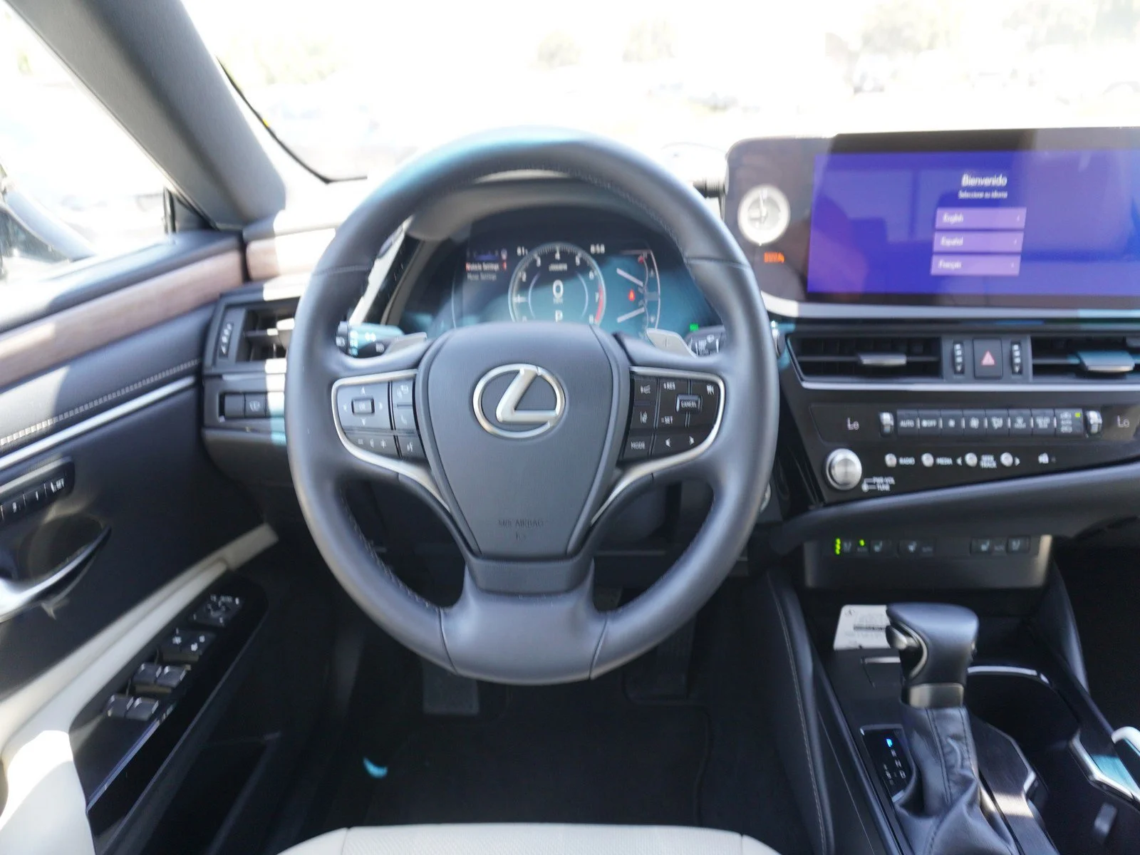 Used 2024 White Pearl Lexus ES 350 image 16