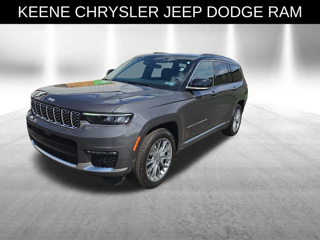 2025 Jeep Grand Cherokee L Summit 4x4's photo