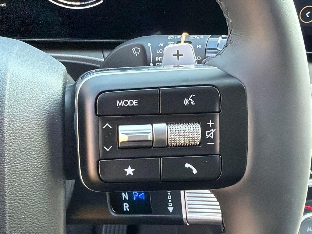 New 2026 Gray Hyundai SE image 26