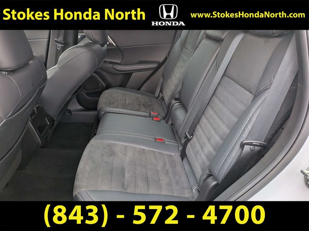 Used 2023  Mitsubishi SE image 16