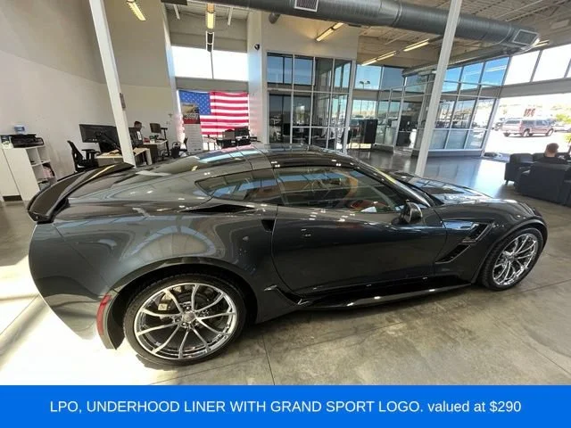 Used 2018 WATKINS GLEN GRAY METALLIC Chevrolet Grand Sport 3LT image 9