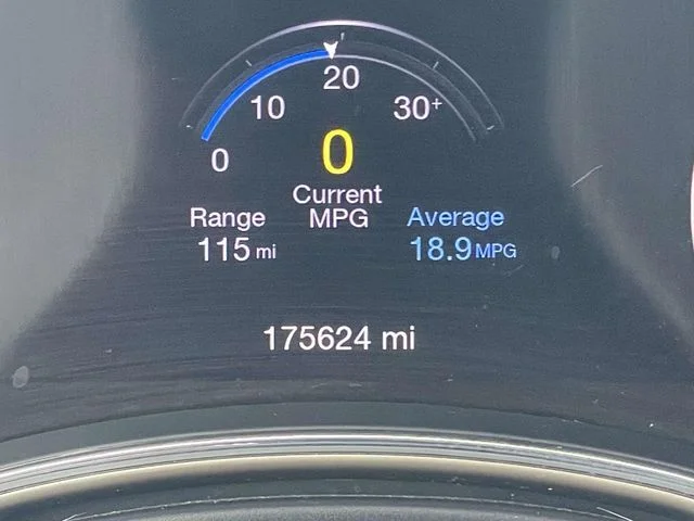 Used 2017 Gray Jeep Laredo image 17