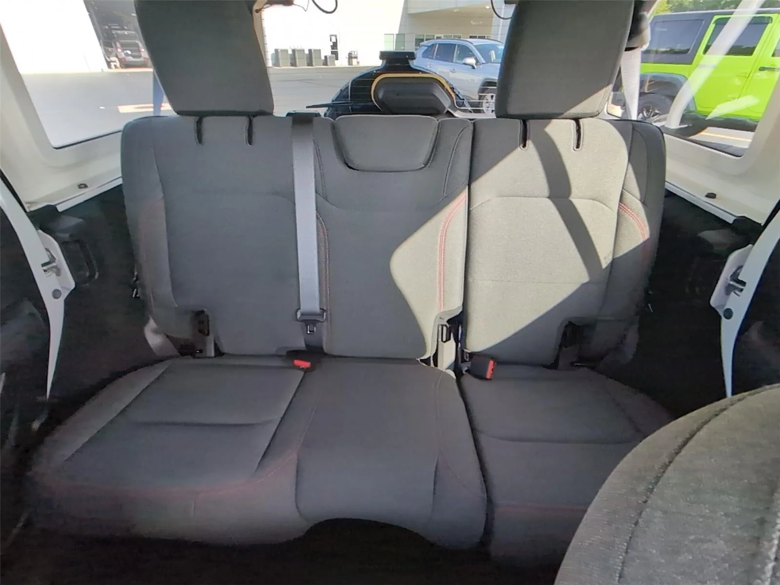 Used 2026 Bright White Clearcoat Jeep Rubicon image 30