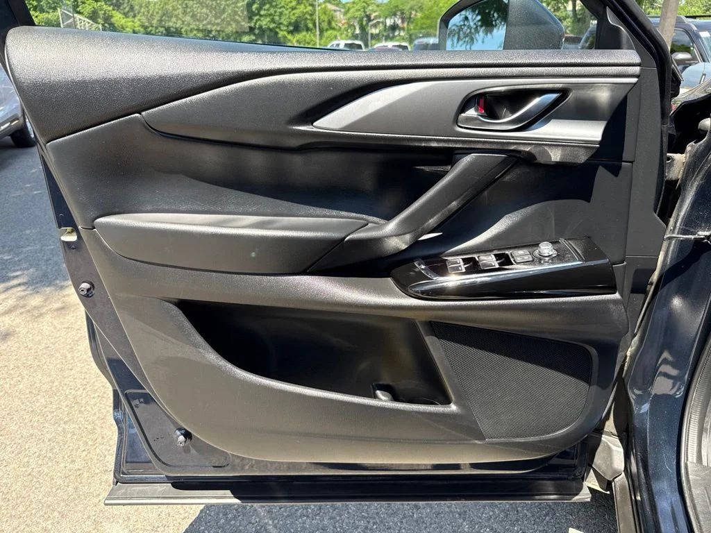 Used 2023 Blue Mazda Touring Plus image 23
