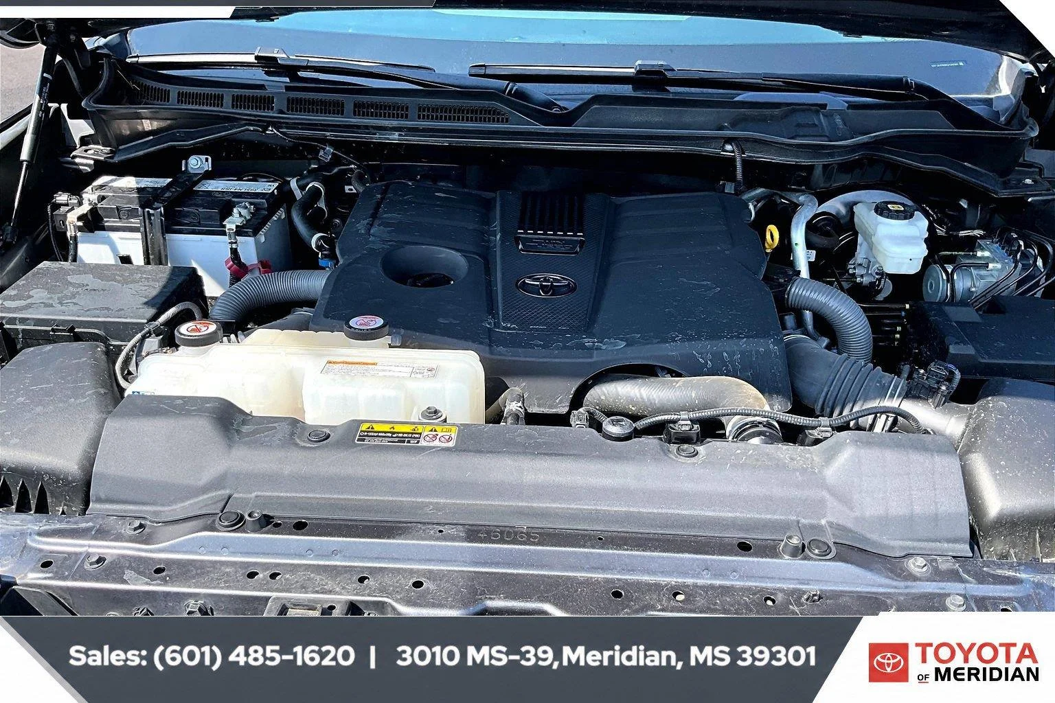 Used 2024 Magnetic Gray Metallic Toyota Limited image 8