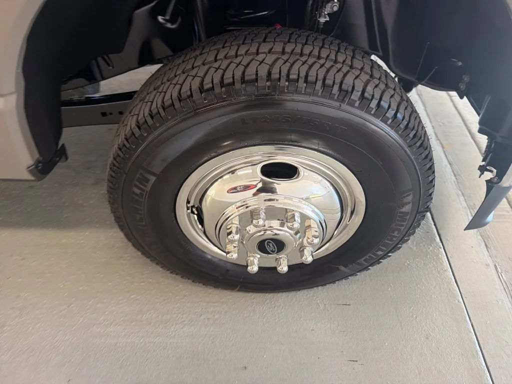 New 2027 Marsh Gray Metallic Ford F-350® XLT image 5