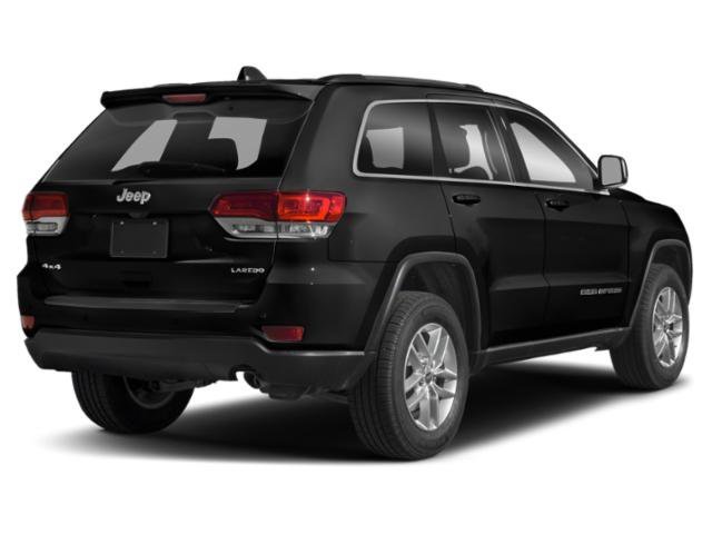 Used 2021 Diamond Black Crystal Pearlcoat Jeep Laredo X image 2
