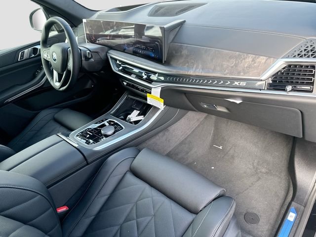 New 2026 Black BMW xDrive50e image 24