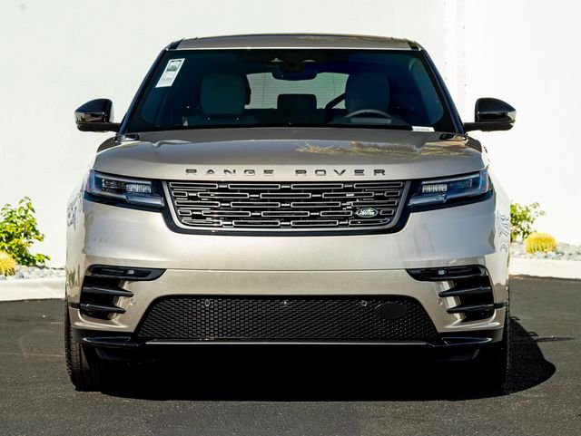 New 2026 Batumi Gold Land Rover Dynamic SE image 3