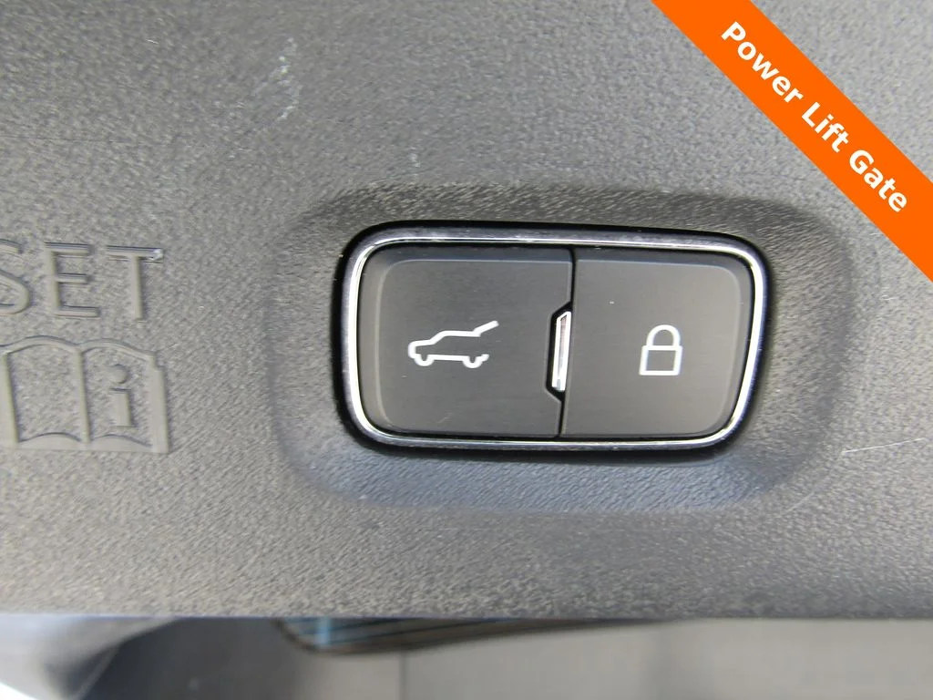 Used 2025 Black Ford Active image 22