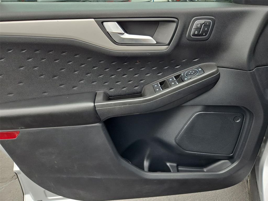 Used 2020 Silver Ford SEL image 14