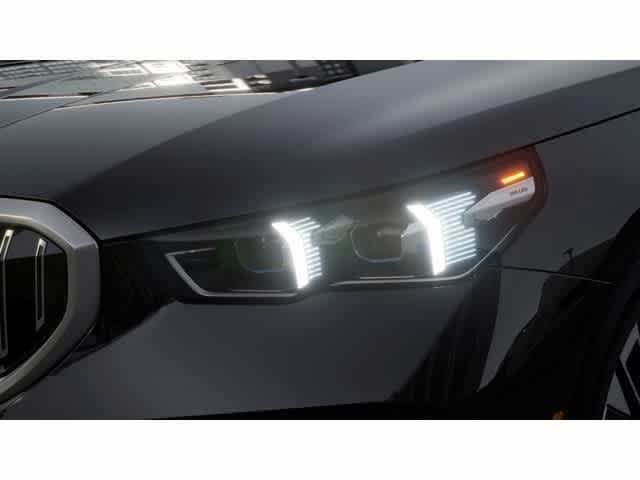 2026 BMW 5 Series 530i - Photo 6