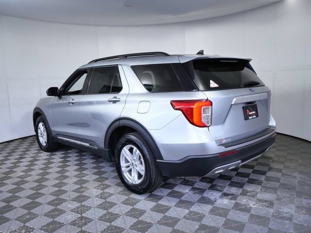 Used 2024 Silver Ford XLT image 6