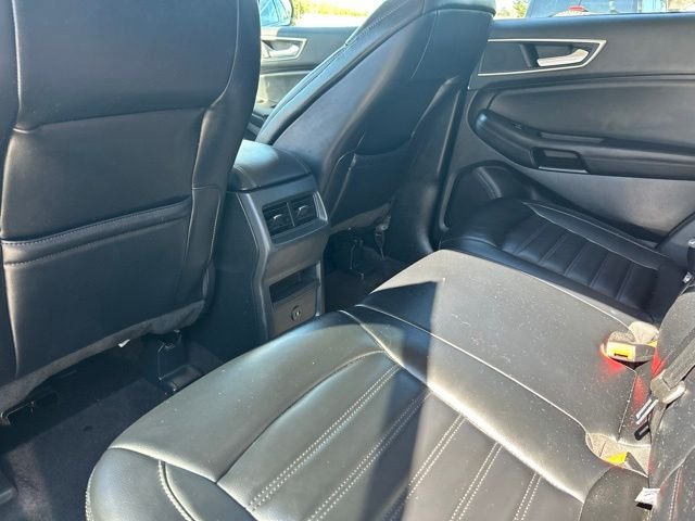 Used 2024 Silver Metallic Ford SEL image 13