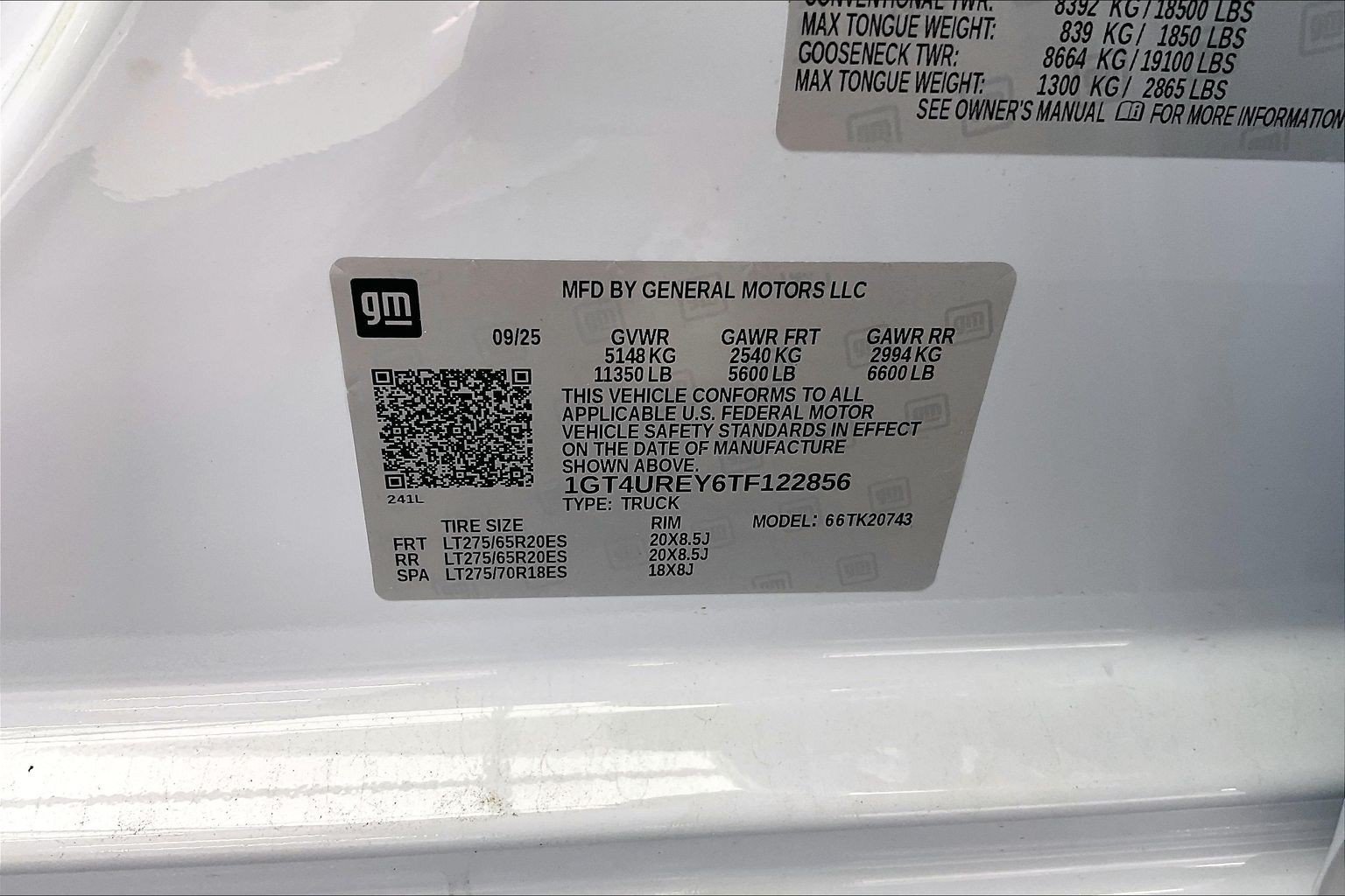 New 2026 Glacier White Tricoat GMC Denali image 20