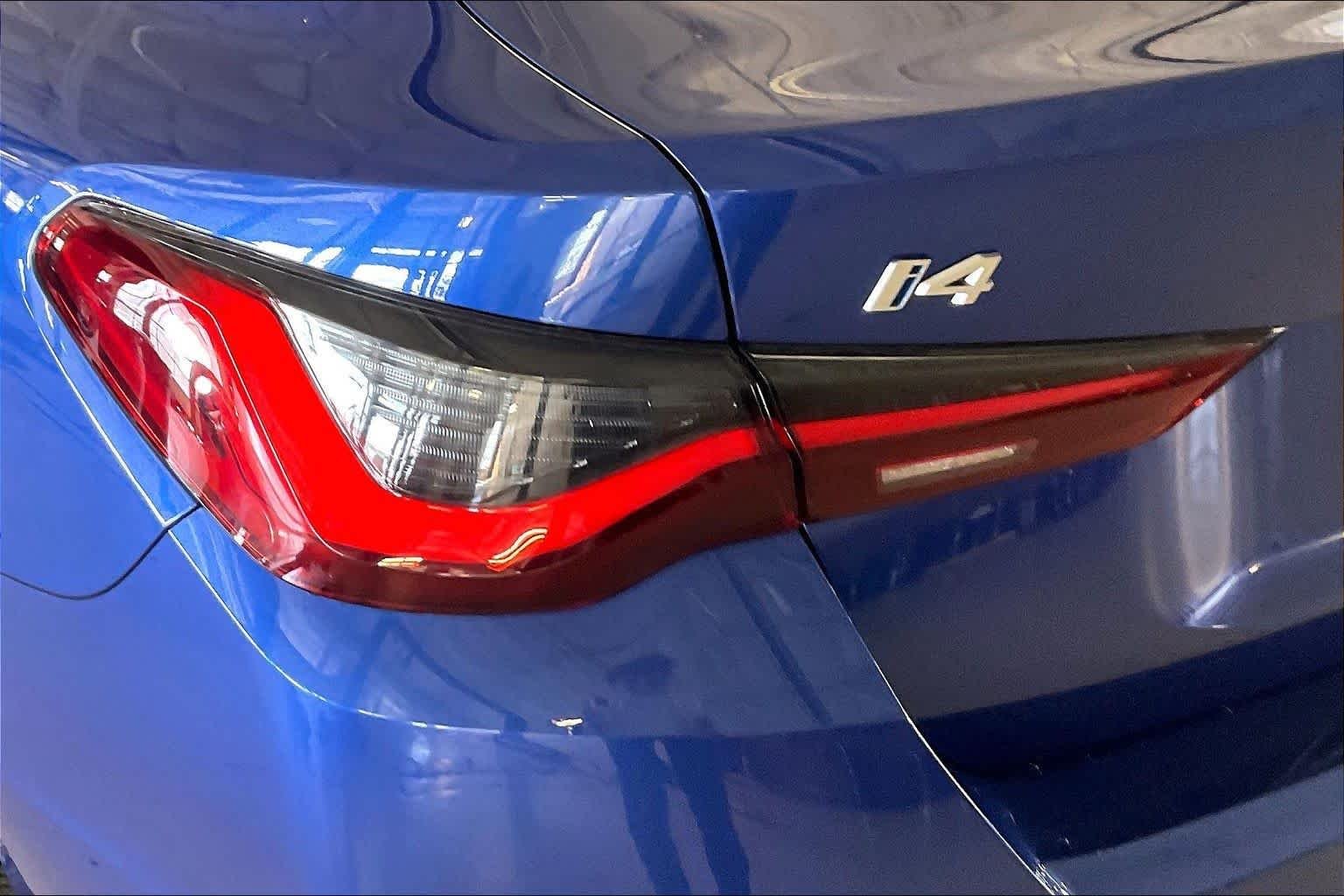 Used 2023 Portimao Blue Metallic BMW eDrive40 image 26