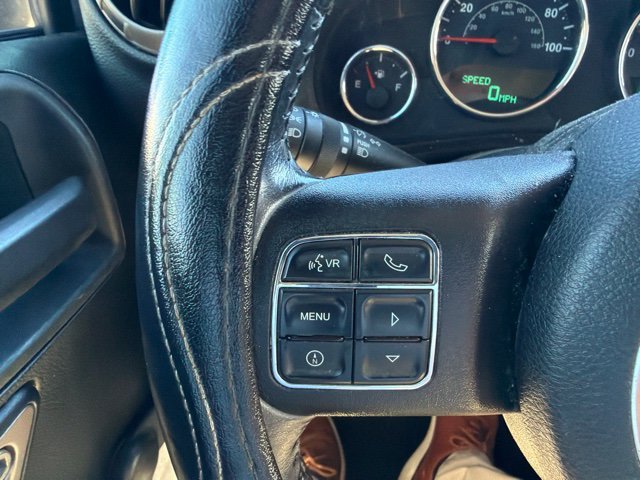 Used 2014 Gray Jeep Sport image 9