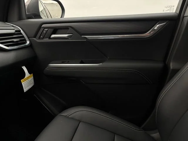 2026 GMC Acadia Elevation - Photo 43