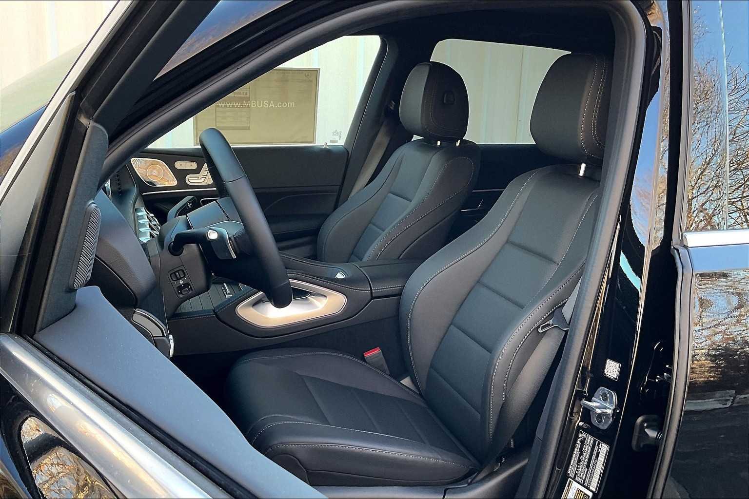 2025 Mercedes-Benz GLE GLE450 - Photo 14