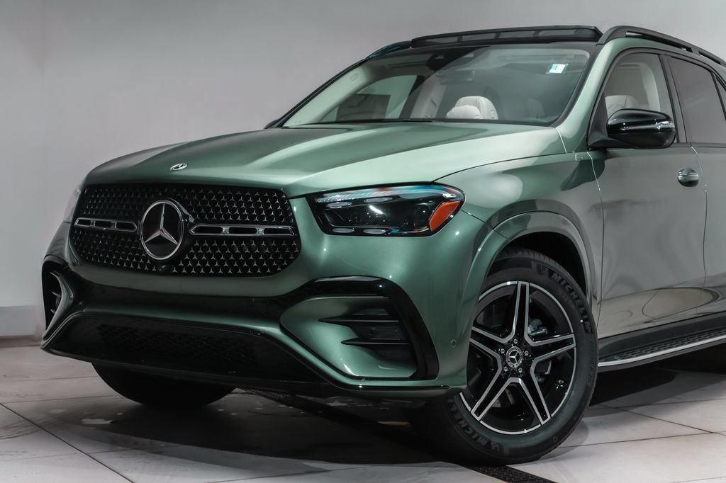 New 2026 MANUFAKTUR Ireland Mid Green Metallic Mercedes-Benz GLE 450 image 44