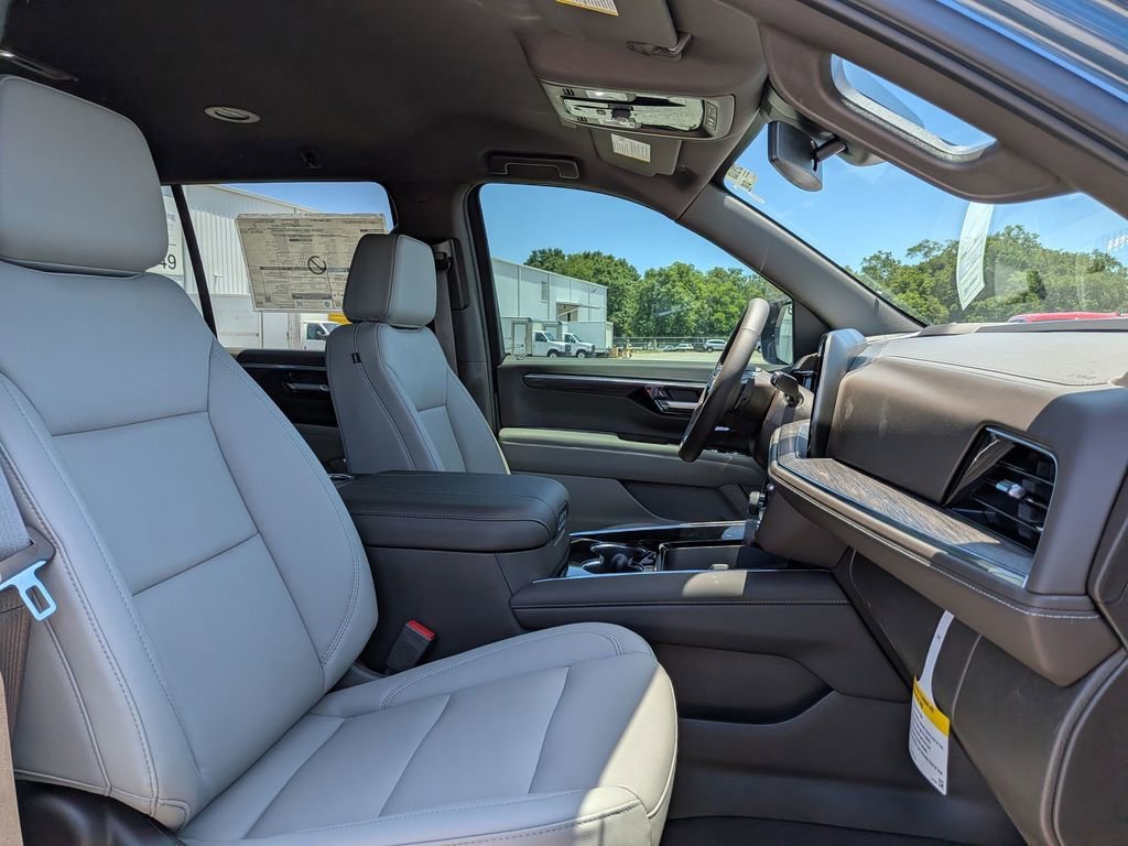 2026 Chevrolet Tahoe LT - Photo 28