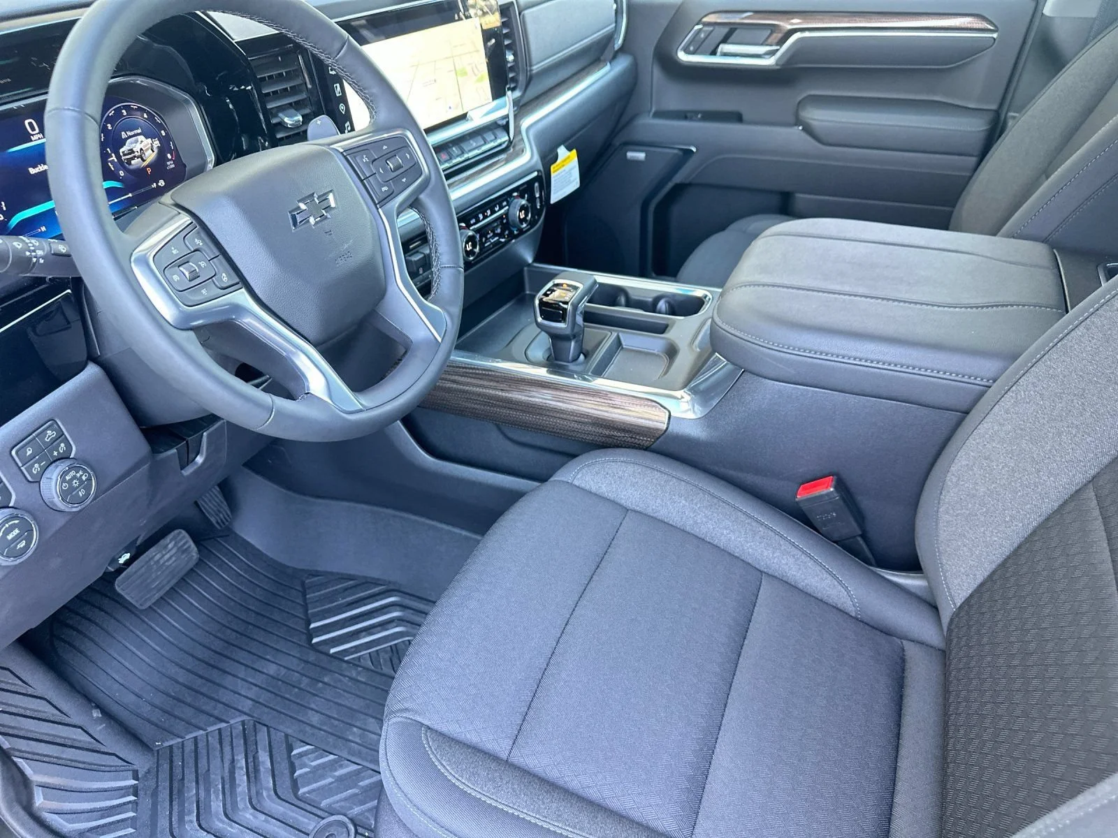 2026 Chevrolet Silverado 1500 LT Trail Boss - Photo 10