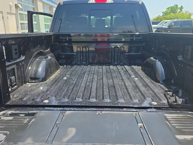 Used 2024 Black Ford XLT image 13