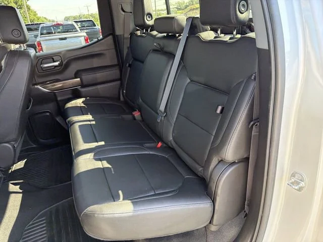 Used 2022 Silver Ice Metallic Chevrolet LT image 19