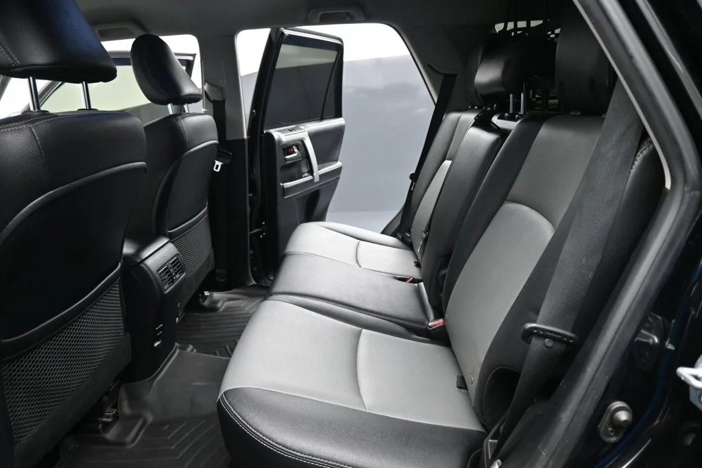 Used 2018 Black Toyota SR5 Premium image 18