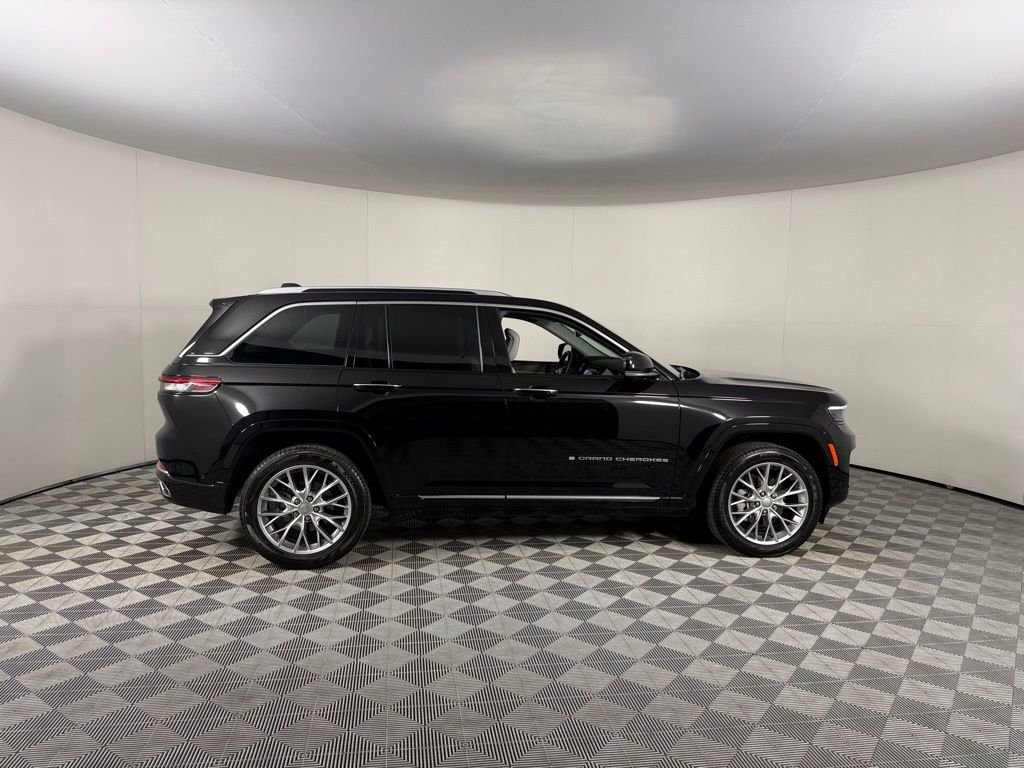 Certified Used 2023 Black Jeep Summit image 5