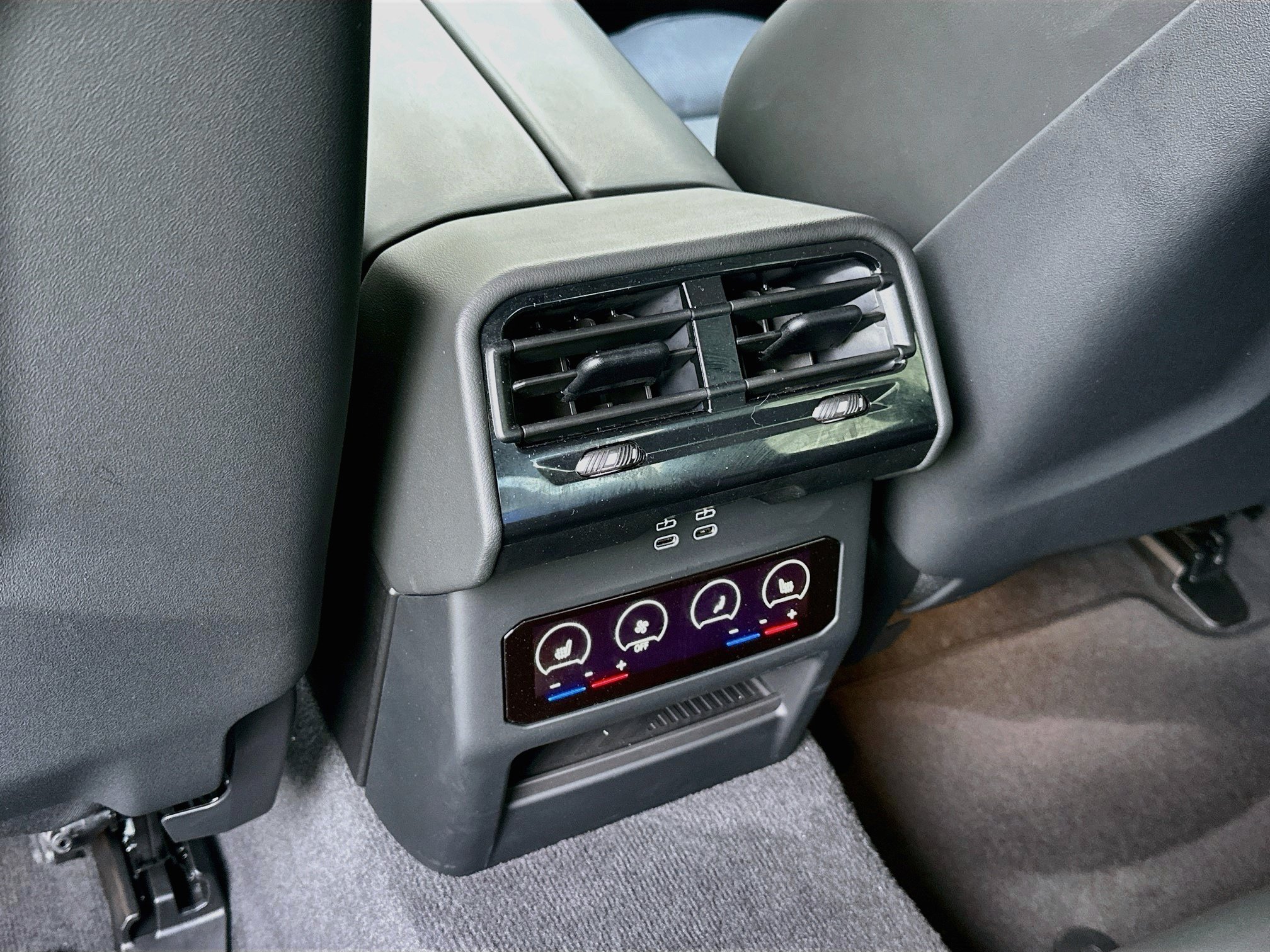 Used 2025 Marina Bay Blue Metallic BMW Base image 24
