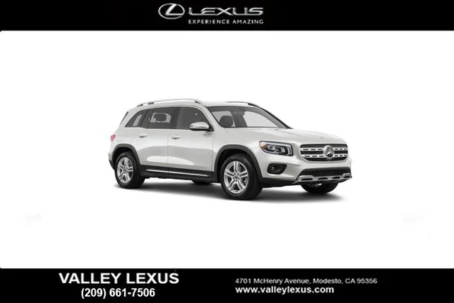2021 Mercedes-Benz GLB GLB250 4MATIC's photo