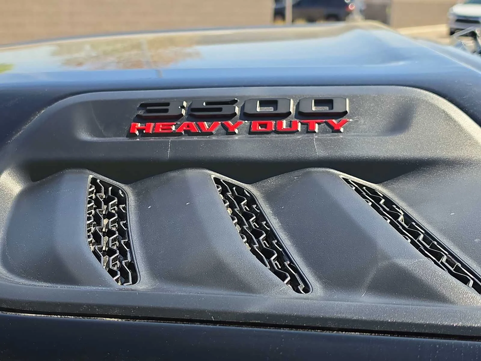 New 2026 Diamond Black Crystal Pearl-Coat Exterior Paint RAM Laramie image 11