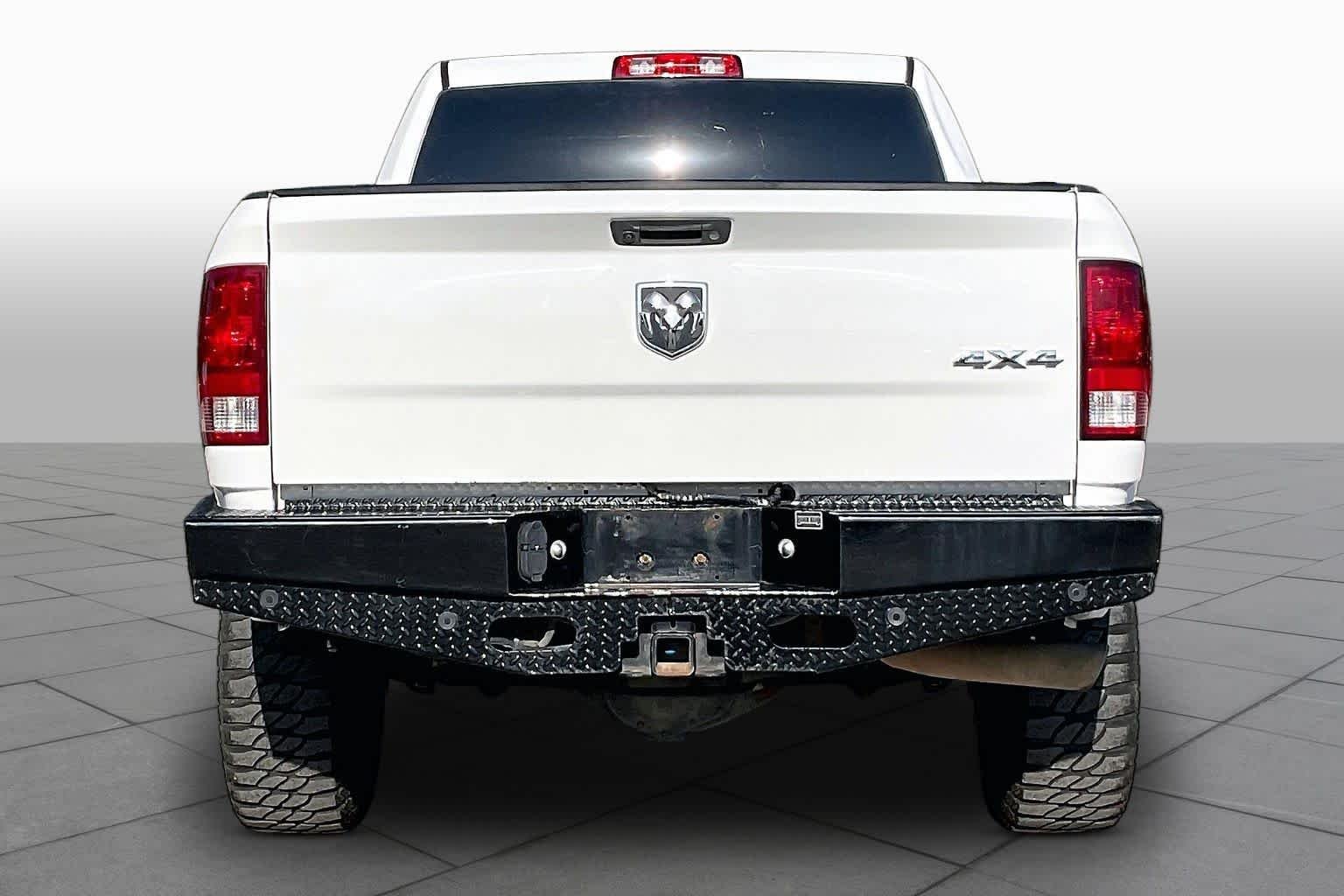 Used 2016 Bright White Clearcoat Ram Tradesman image 5