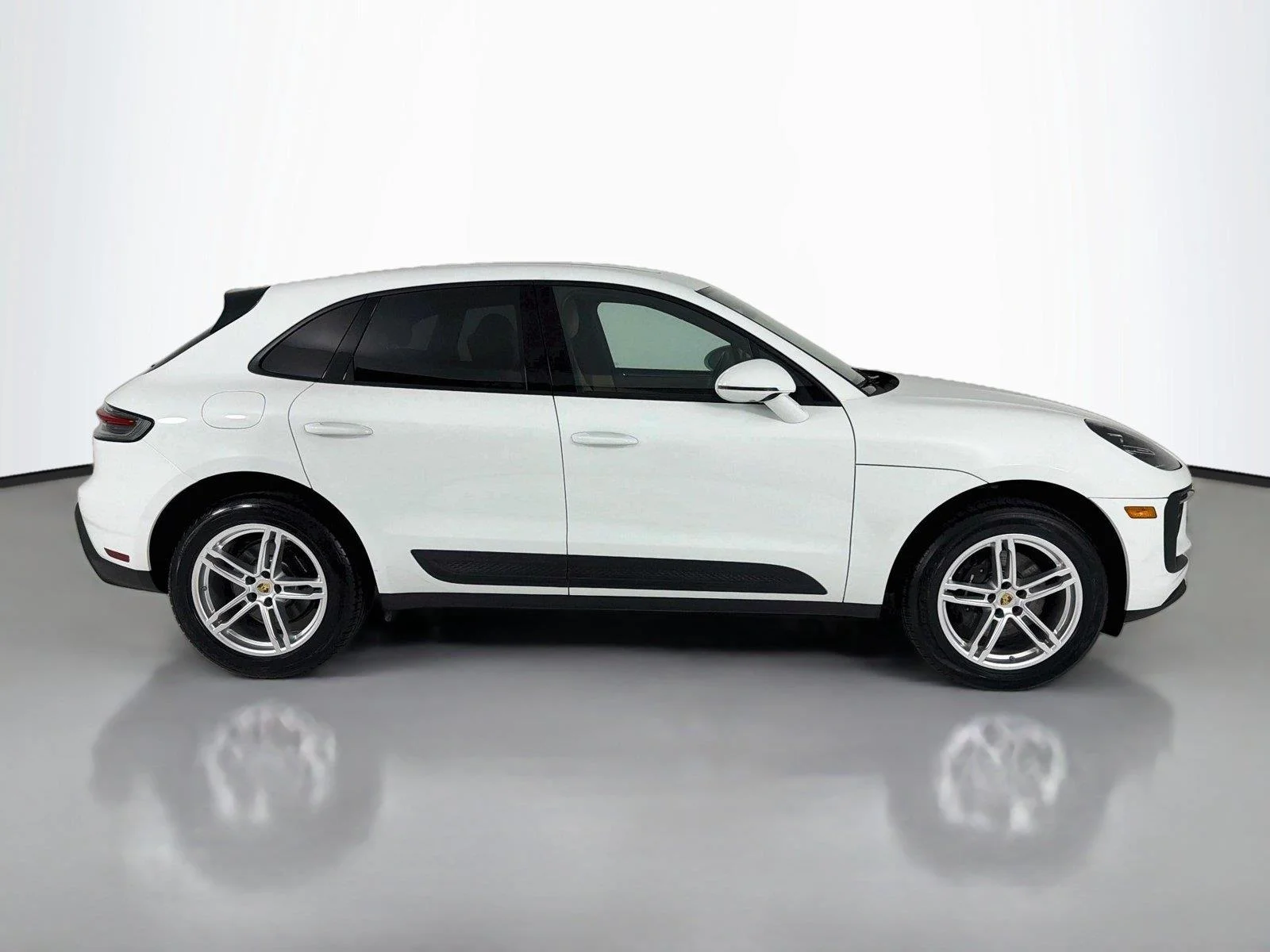 Certified Used 2023 White Porsche  image 29