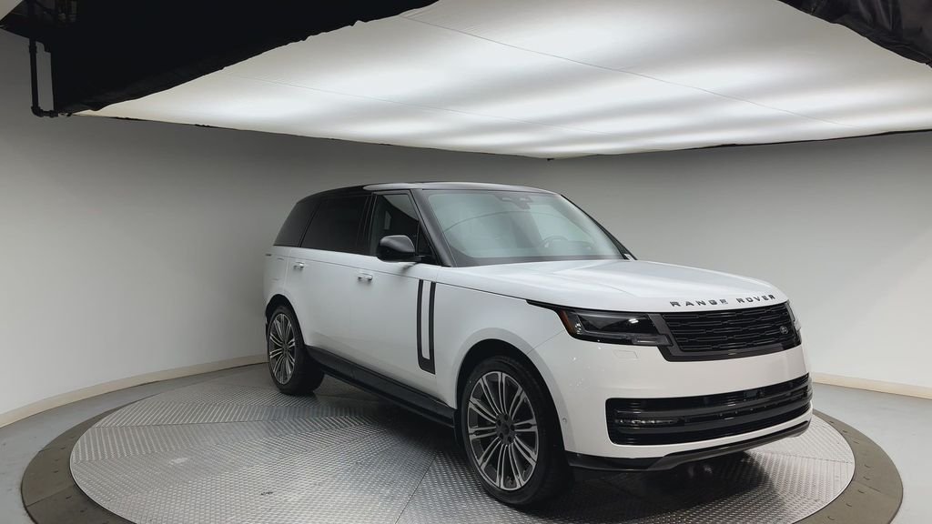 New 2026 Fuji White LAND ROVER Autobiography image 8