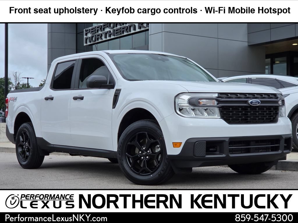 Used 2024 Oxford White Ford XLT image 1