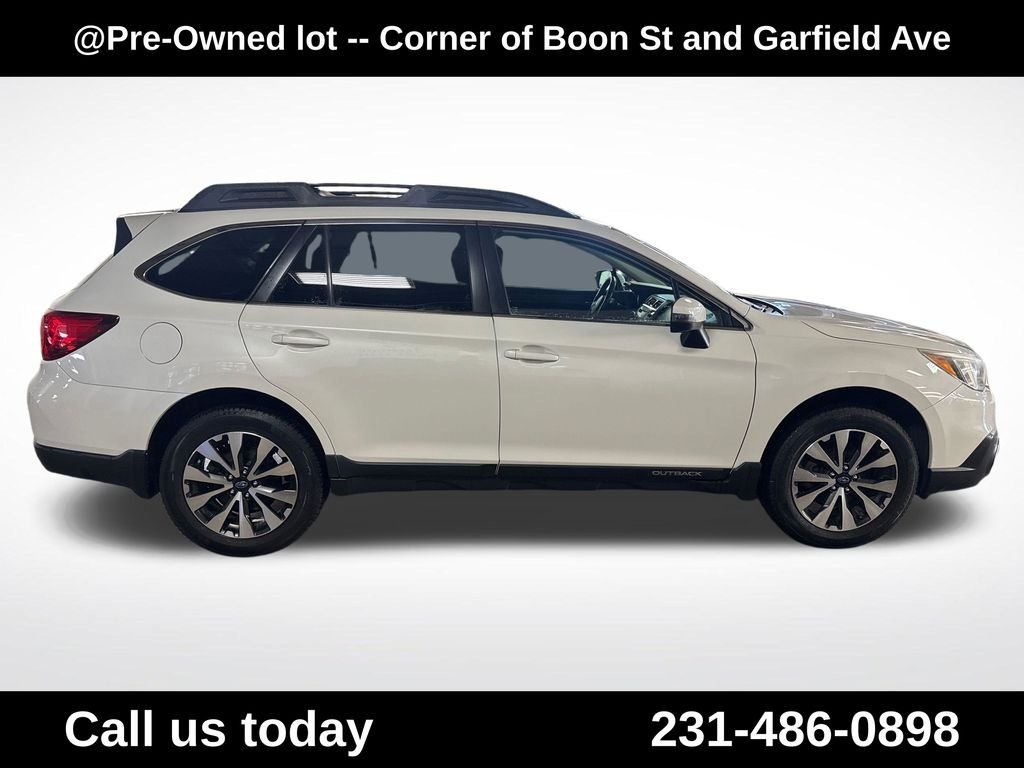 Used 2016 White Subaru 2.5i image 6